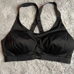 VS Sports Bra